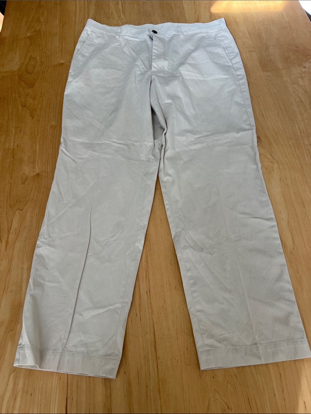Brooks Brothers Men's Cream Chino Pants